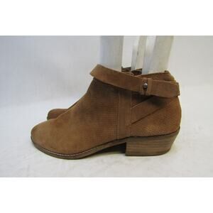DV Dolce Vita Womens Size 8 M Brown Leather Zip Ankle Fashion Boots Bootie